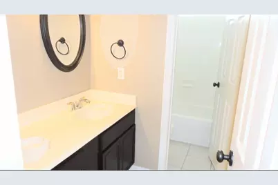 5407 Oak Cove Drive, Houston, TX 77091 - Photo 17