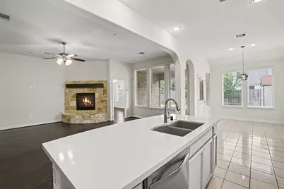 9411 Chase Hollow Lane, Cypress, TX 77433 - Photo 9