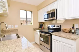 2120 Wilcrest Dr, Houston, TX 77042 - Photo 3