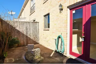 2120 Wilcrest Drive #113, Houston, TX 77042 - Photo 7