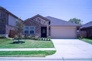 8015 Virginia Dr, Richmond, TX 77406 - Photo 1