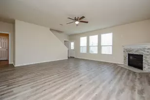 29459 Forest Floor Ln, Spring, TX 77386 - Photo 5
