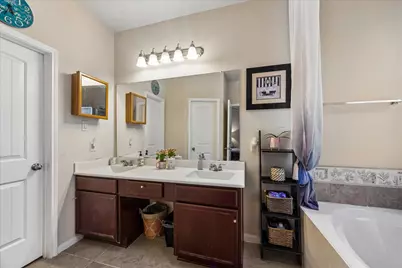 3939 Catania Bay Court, Missouri City, TX 77459 - Photo 17