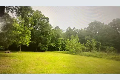 118 Deer Path, Livingston, TX 77351 - Photo 5