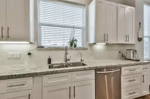 1809 Napa Creek Ln, Houston, TX 77009 - Photo 19