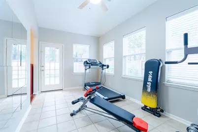 150 Goldenvine Court, The Woodlands, TX 77382 - Photo 17