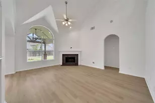 19510 Country Breeze Ct, Spring, TX 77388 - Photo 11