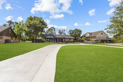 617 Baywood Drive, Seabrook, TX 77586 - Photo 5