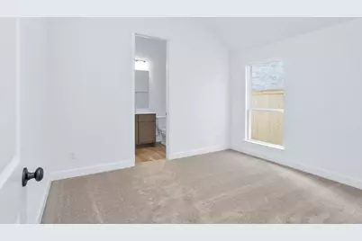 26536 Pioneer Pointe Court, Montgomery, TX 77316 - Photo 9