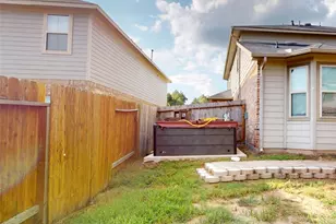 321 Terra Vis Cir, Montgomery, TX 77356 - Photo 47