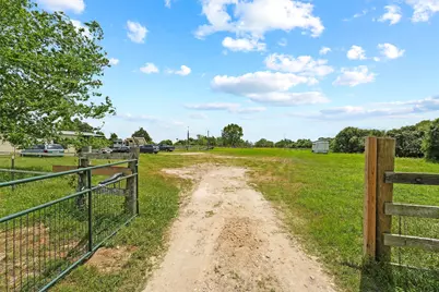 41481 Fm 3346 Road, Hempstead, TX 77445 - Photo 3