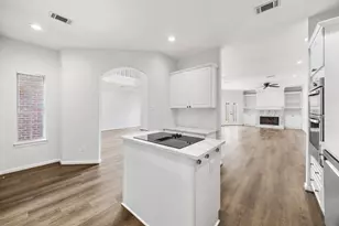 1723 Gingerleaf Ln, Houston, TX 77055 - Photo 9