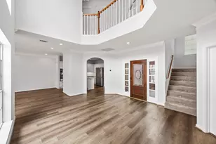1723 Gingerleaf Ln, Houston, TX 77055 - Photo 5