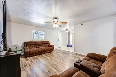 409 Dunnam Avenue, Cleveland, TX 77327 - Photo 25