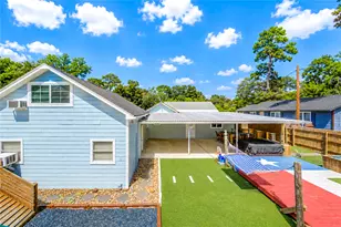 409 Dunnam Ave, Cleveland, TX 77327 - Photo 1
