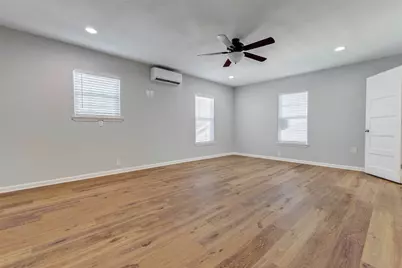 3205 Eastex Freeway, Houston, TX 77026 - Photo 39