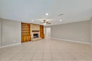 3806 Millbridge Dr, Houston, TX 77059 - Photo 9