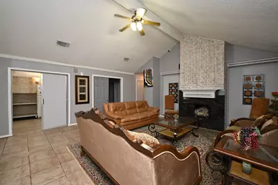 13102 Richmond Avenue, Houston, TX 77082 - Photo 3