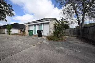 13102 Richmond Ave., Houston, TX 77082 - Photo 23