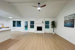 12118 Dorrance Ln, Meadows Place, TX 77477 - Photo 7