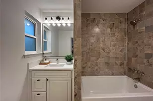 12118 Dorrance Ln, Meadows Place, TX 77477 - Photo 13