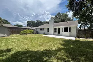 12118 Dorrance Ln, Meadows Place, TX 77477 - Photo 23