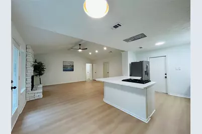 12118 Dorrance Lane, Meadows Place, TX 77477 - Photo 5