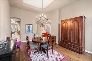 7 Cotillion Ct, The Woodlands, TX 77382 - Photo 9