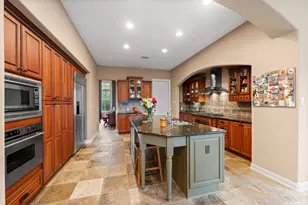 7 Cotillion Ct, The Woodlands, TX 77382 - Photo 17