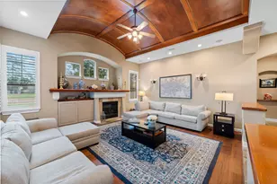 7 Cotillion Ct, The Woodlands, TX 77382 - Photo 15