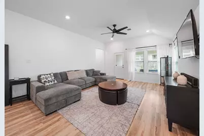 6210 Glenwick Park Road, Katy, TX 77493 - Photo 11