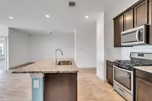 8003 Black Forest Ln, Rosharon, TX 77583 - Photo 17