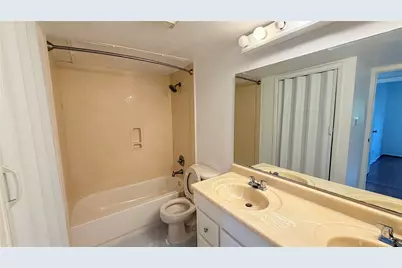 3075 Walnut Bend Lane #36, Houston, TX 77042 - Photo 29