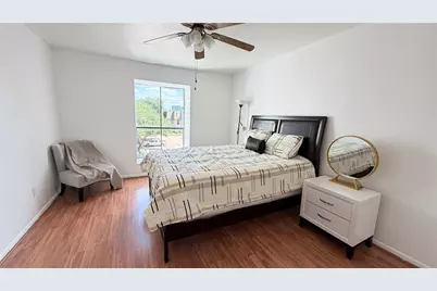 3075 Walnut Bend Lane #36, Houston, TX 77042 - Photo 23