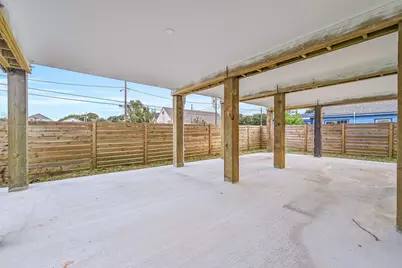 3009 Avenue M 1/2, Galveston, TX 77550 - Photo 47
