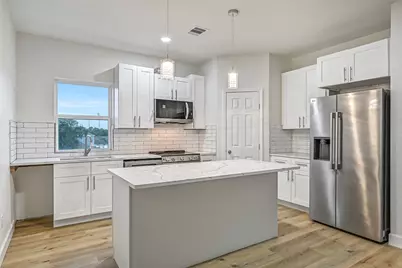 3009 Avenue M 1/2, Galveston, TX 77550 - Photo 39