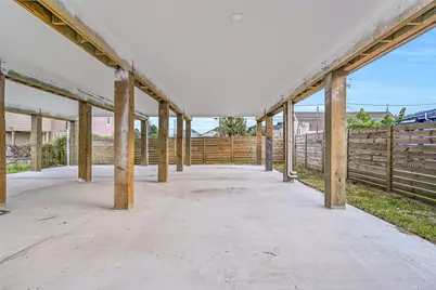 3009 Avenue M 1/2, Galveston, TX 77550 - Photo 45