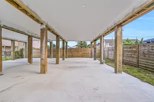 3009 Ave M 1/2, Galveston, TX 77550 - Photo 45