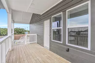 3009 Ave M 1/2, Galveston, TX 77550 - Photo 37