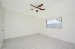 6650 Grove Field Ln, Houston, TX 77084 - Photo 11