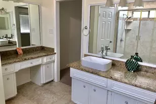 6650 Grove Field Ln, Houston, TX 77084 - Photo 11