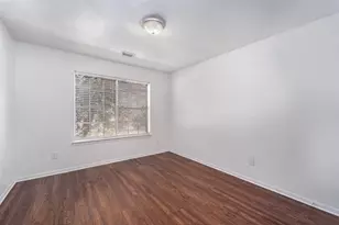 1819 Thistlebrook Ct, Fresno, TX 77545 - Photo 9