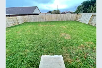 1806 Champions Drive, Navasota, TX 77868 - Photo 19