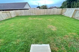 1806 Champions Dr, Navasota, TX 77868 - Photo 19