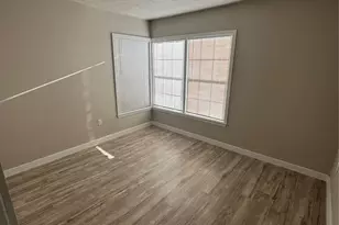 1221 Parkway St, Baytown, TX 77520 - Photo 9