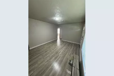 1221 Parkway Street, Baytown, TX 77520 - Photo 5