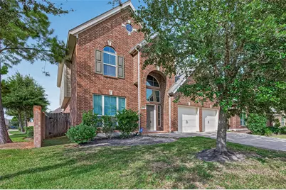 13813 Crystal Harbor Ln Lane, Pearland, TX 77584 - Photo 3