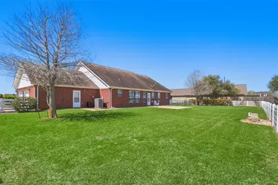 2862 Dees Circle, Sealy, TX 77474 - Photo 43