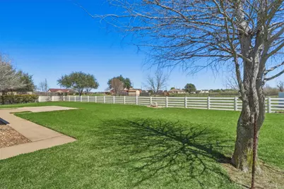 2862 Dees Circle, Sealy, TX 77474 - Photo 45