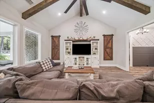 9457 Parkview Dr, Waller, TX 77484 - Photo 9